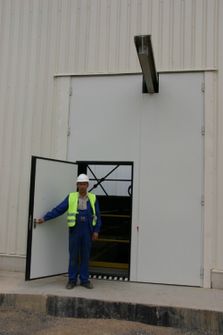 Brocēnu cementa rūpnīca – D45 durvis – Saliekamie vārti